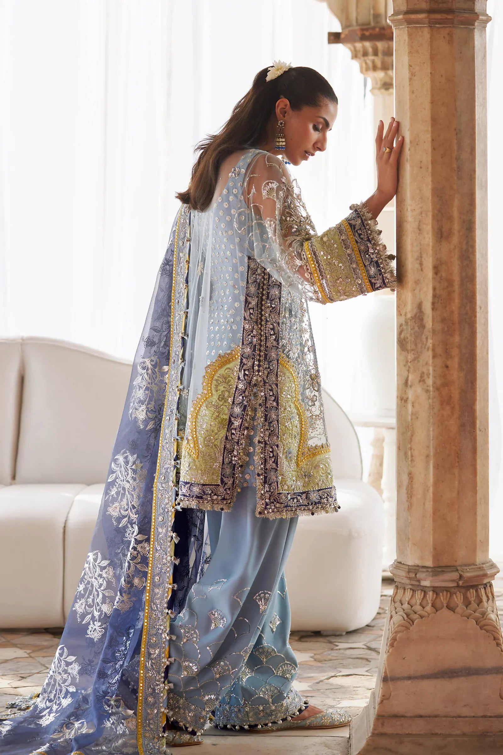 ZAHA- NILOFAR-E-SHAAM (ZC25-04)