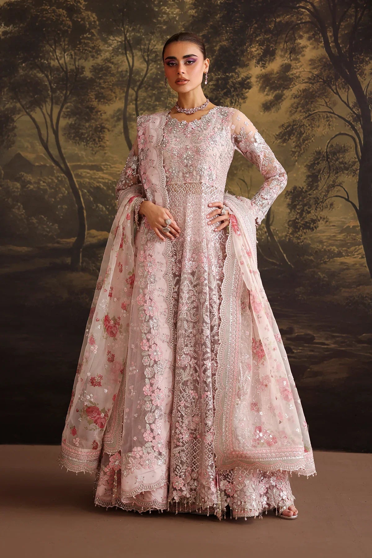 BAROQUE - EMBROIDERED NET SF-4380