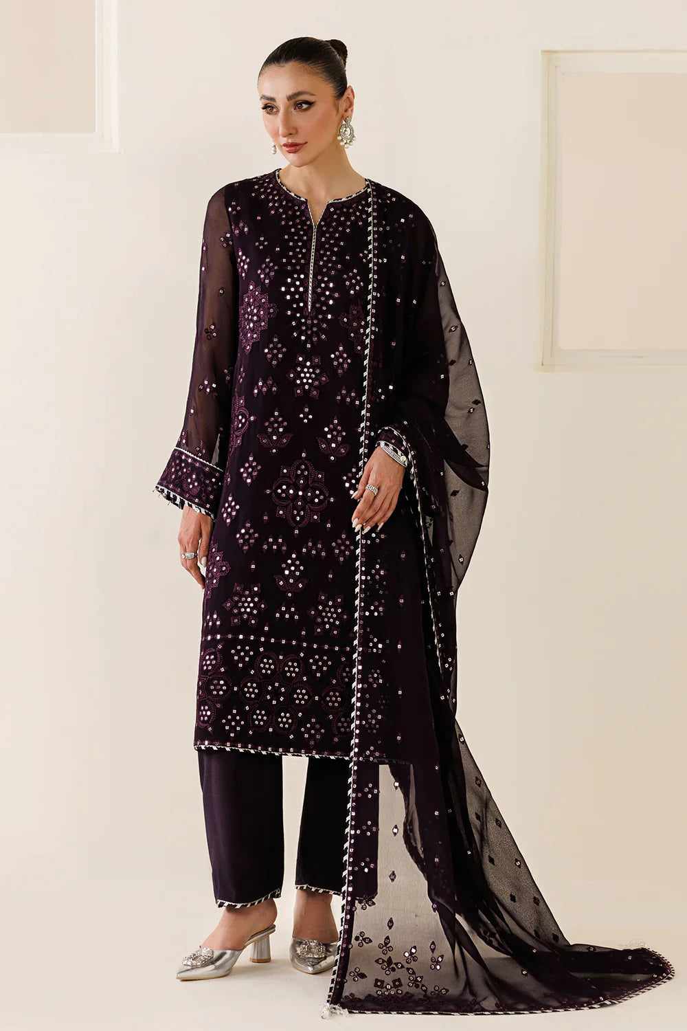 Jazmin - EMBROIDERED CHIFFON UC-3123