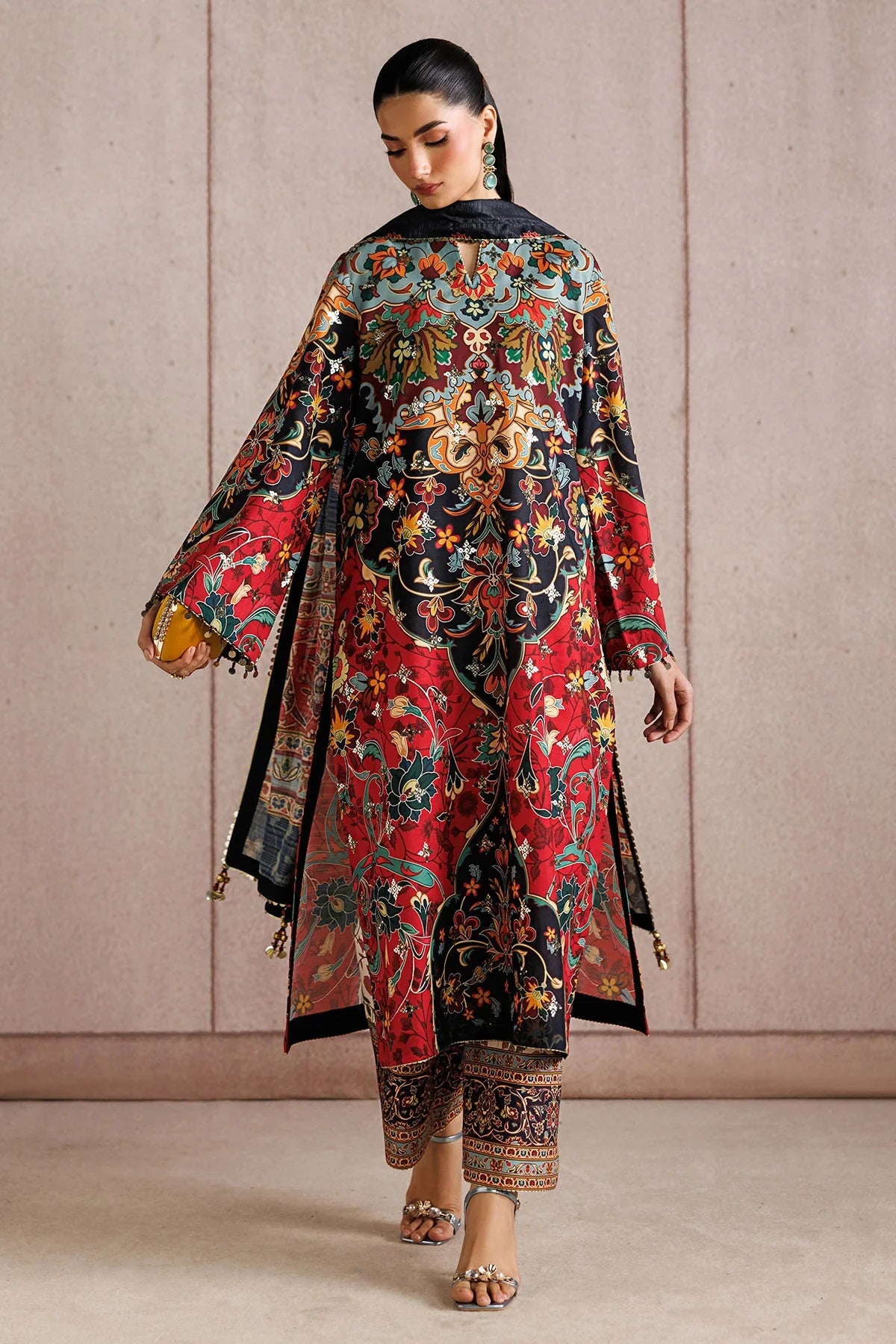 Jazmin - EMBROIDERED RAW SILK UR-7083