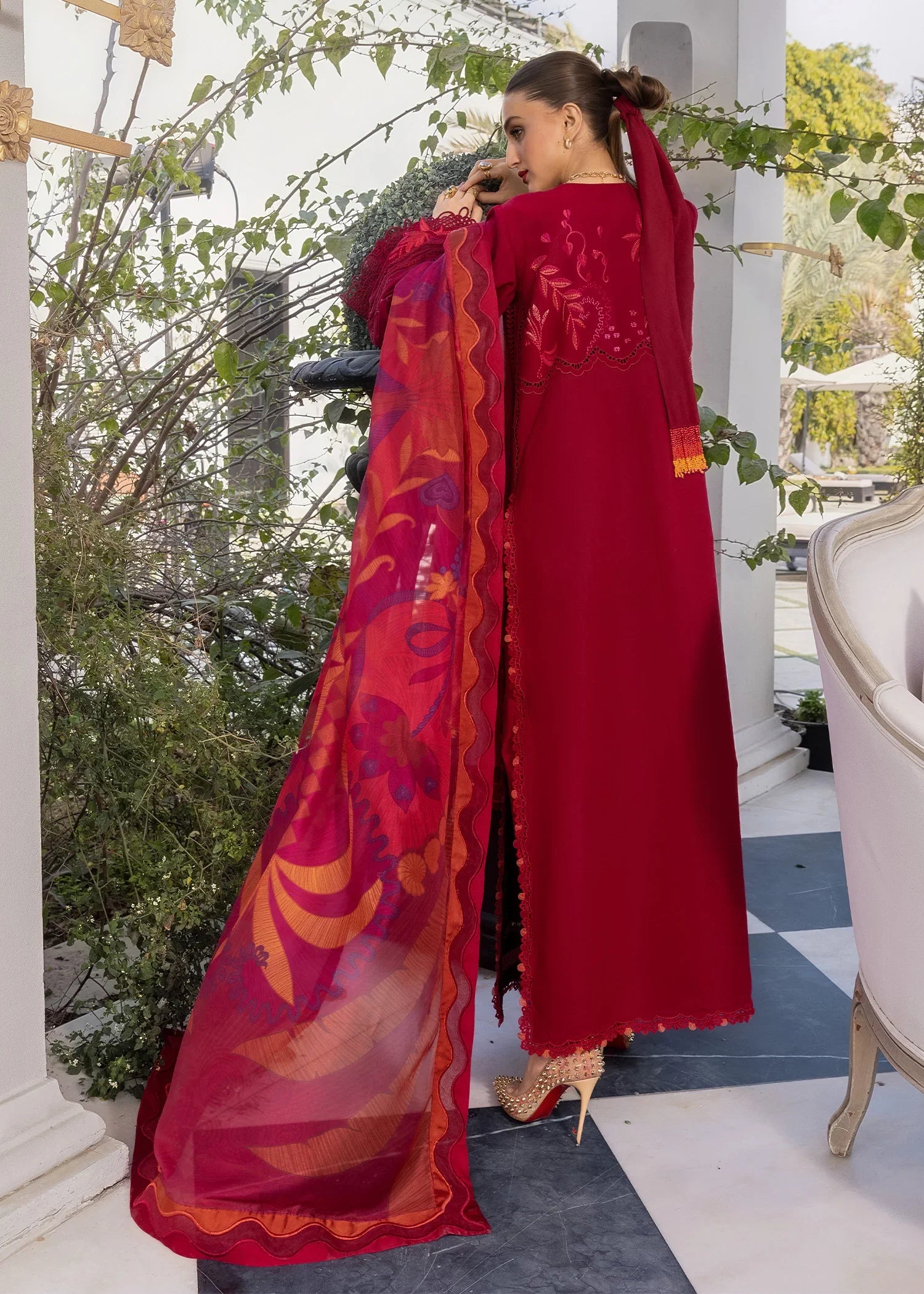 Crimson - BEAUTY IN BLOOM - D3A