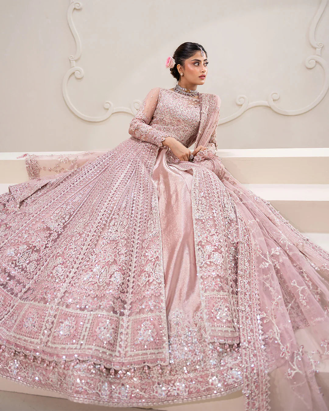 Faiza Saqlain- Leyan