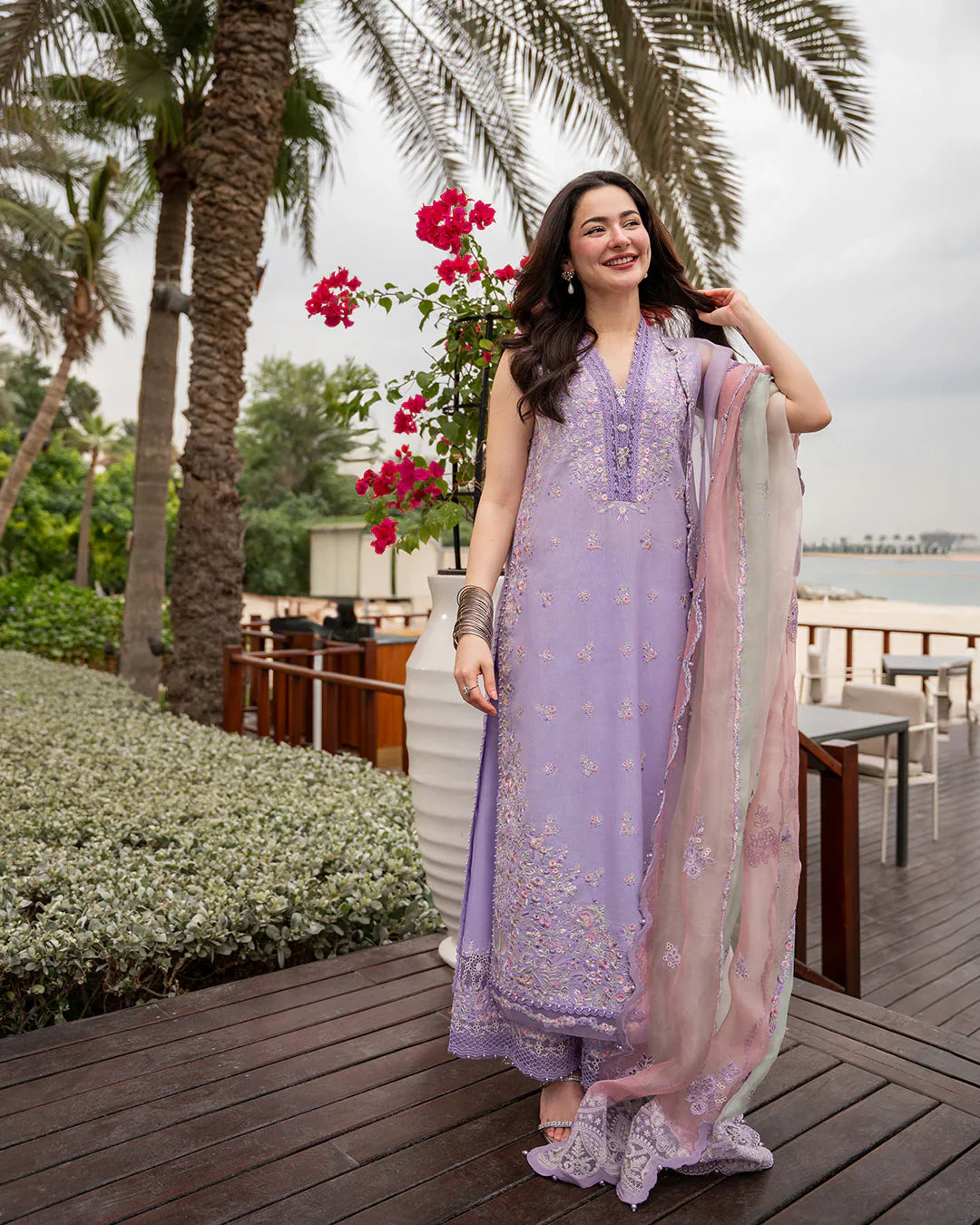 Faiza Saqlain - Suela