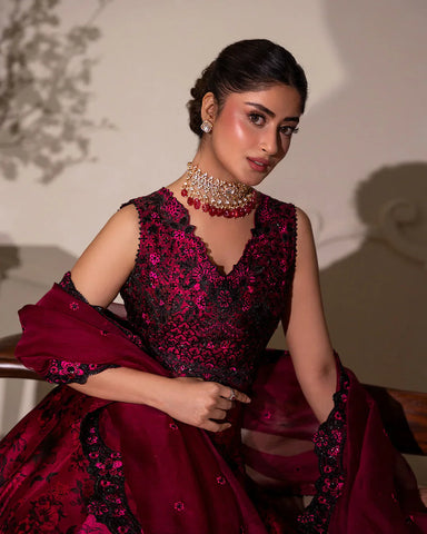 Faiza Saqlain- Havin