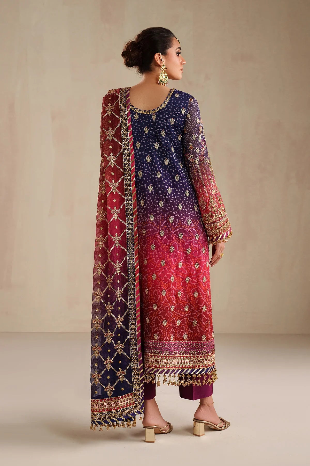 BAROQUE - EMBROIDERED CHIFFON SF-4369