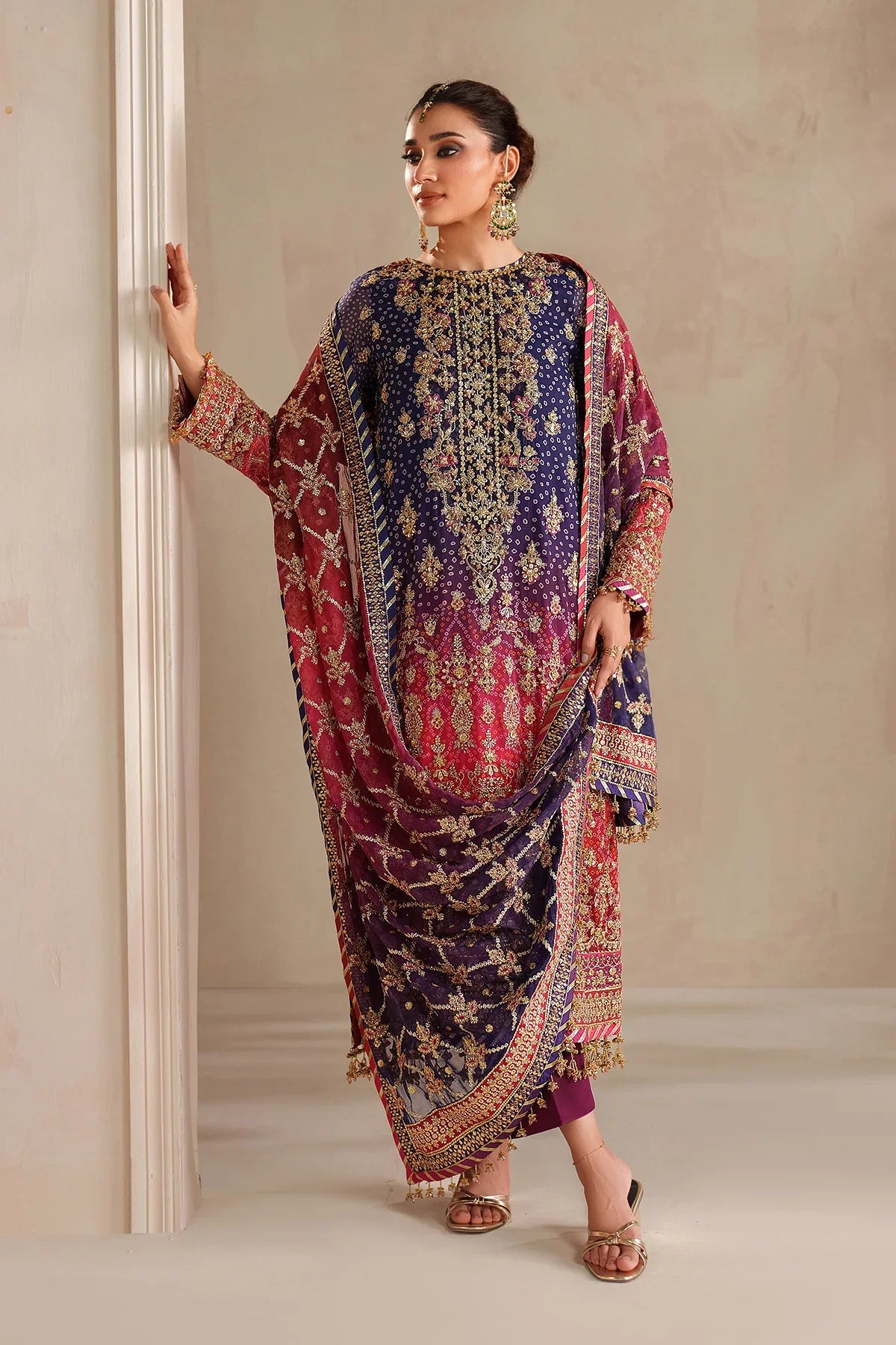 BAROQUE - EMBROIDERED CHIFFON SF-4369