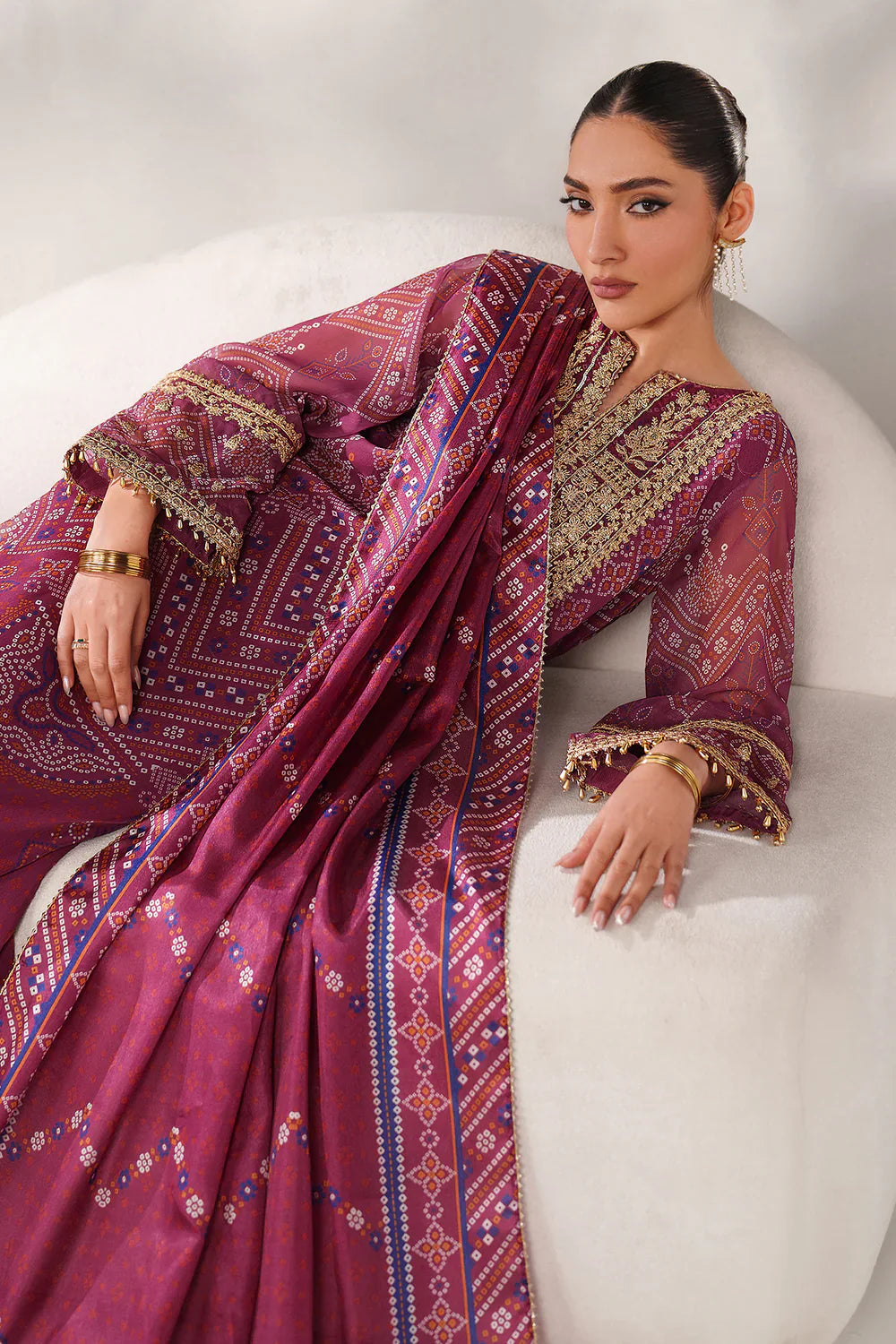 BAROQUE - EMBROIDERED CHIFFON UF-4390