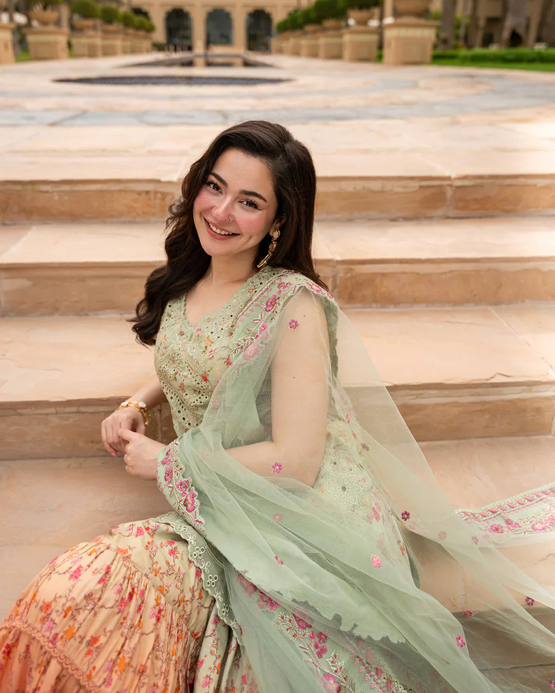 Faiza Saqlain - Eldira