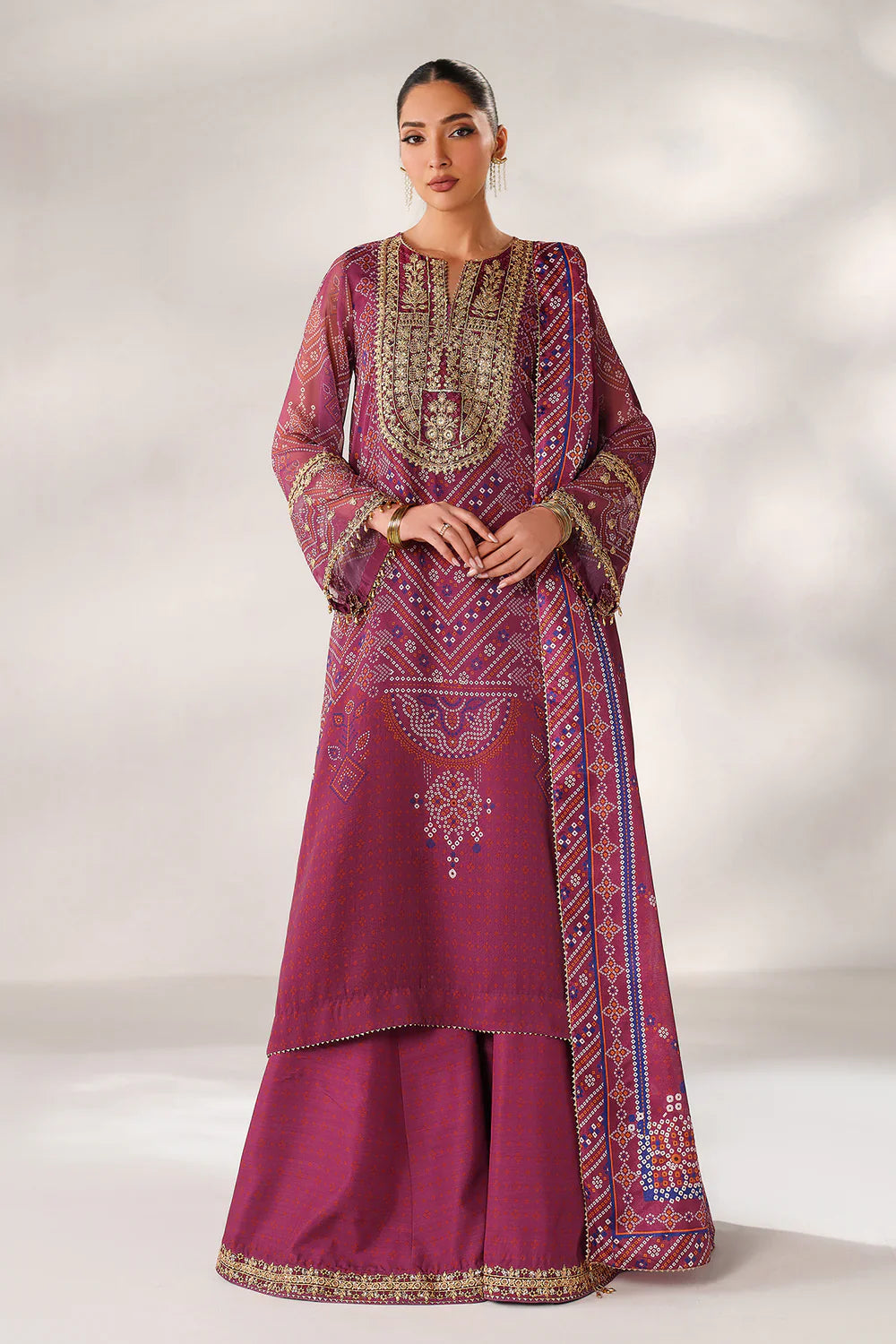 BAROQUE - EMBROIDERED CHIFFON UF-4390