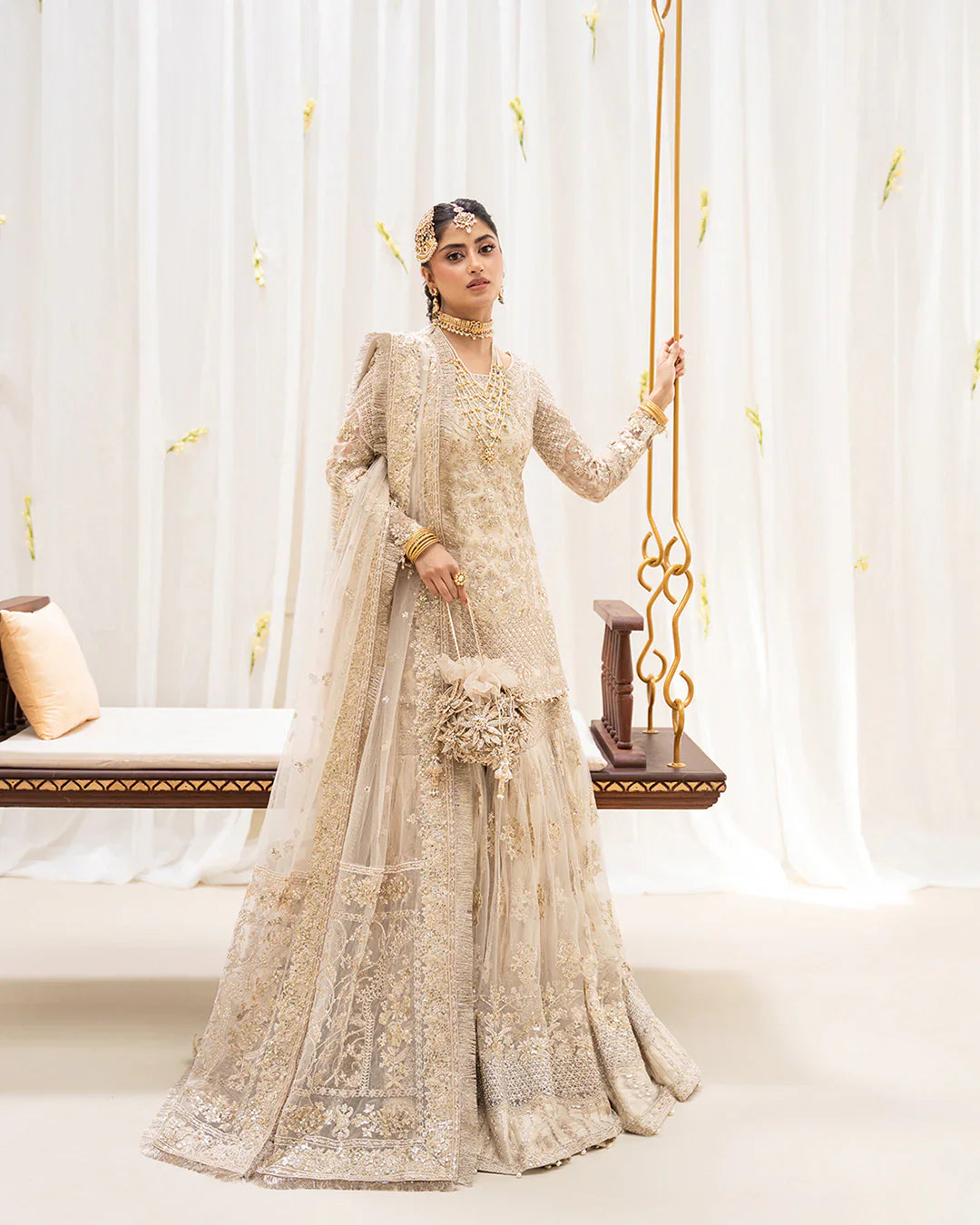 Faiza Saqlain- Safak