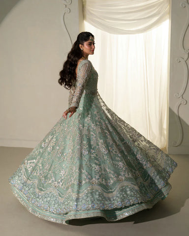 Faiza Saqlain- Selin