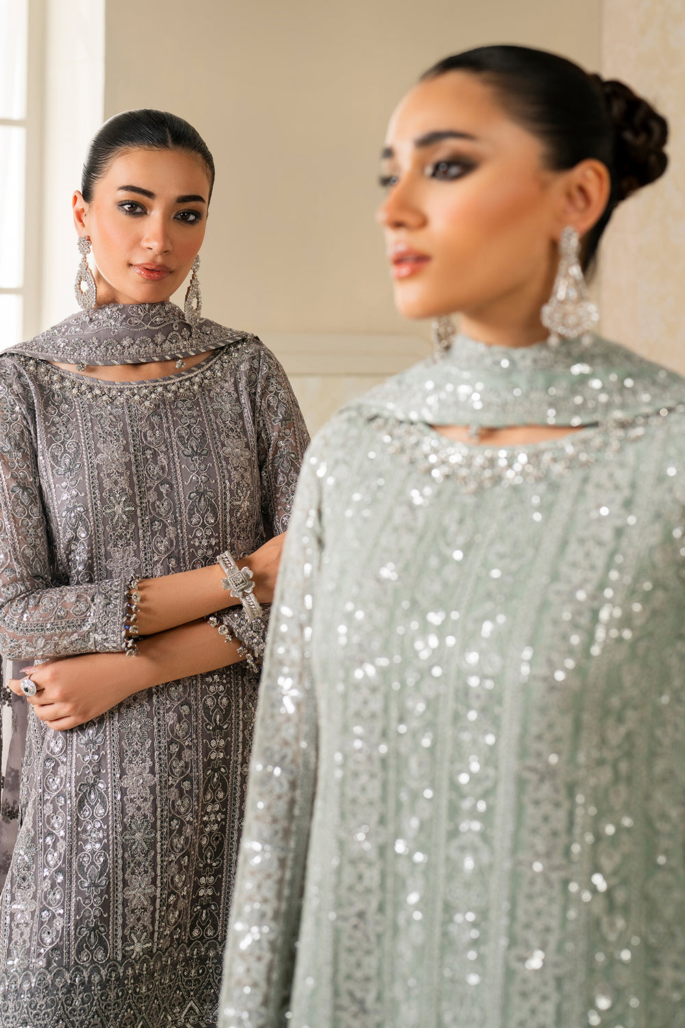 BAROQUE EMBROIDERED CHIFFON UF-4161