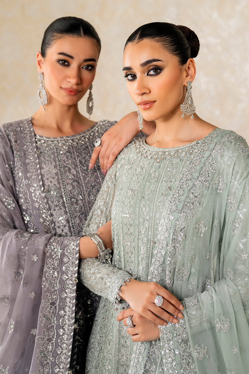 BAROQUE EMBROIDERED CHIFFON UF-4161