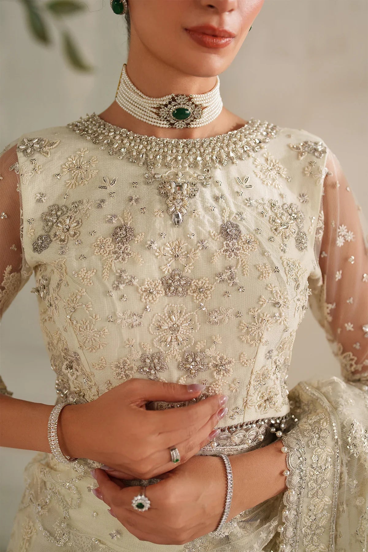 BAROQUE - EMBROIDERED NET SF-4372
