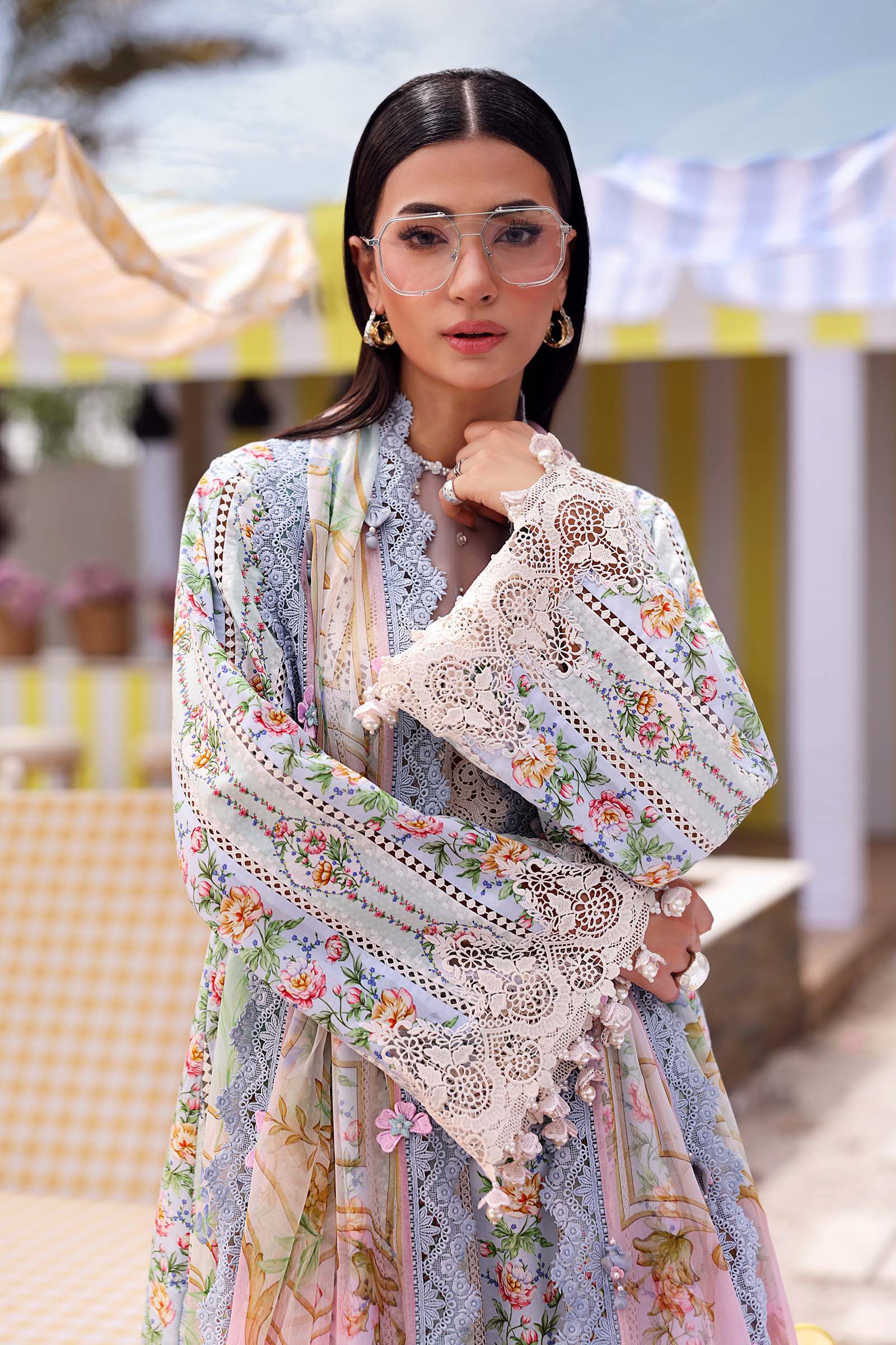 MARIA B - Embroidered Lawn Suit MPT-3010-B