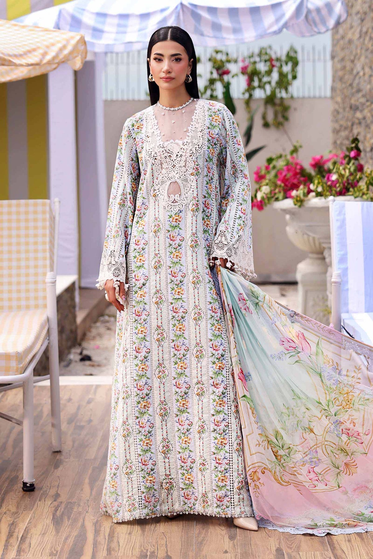MARIA B - Embroidered Lawn Suit MPT-3010-B