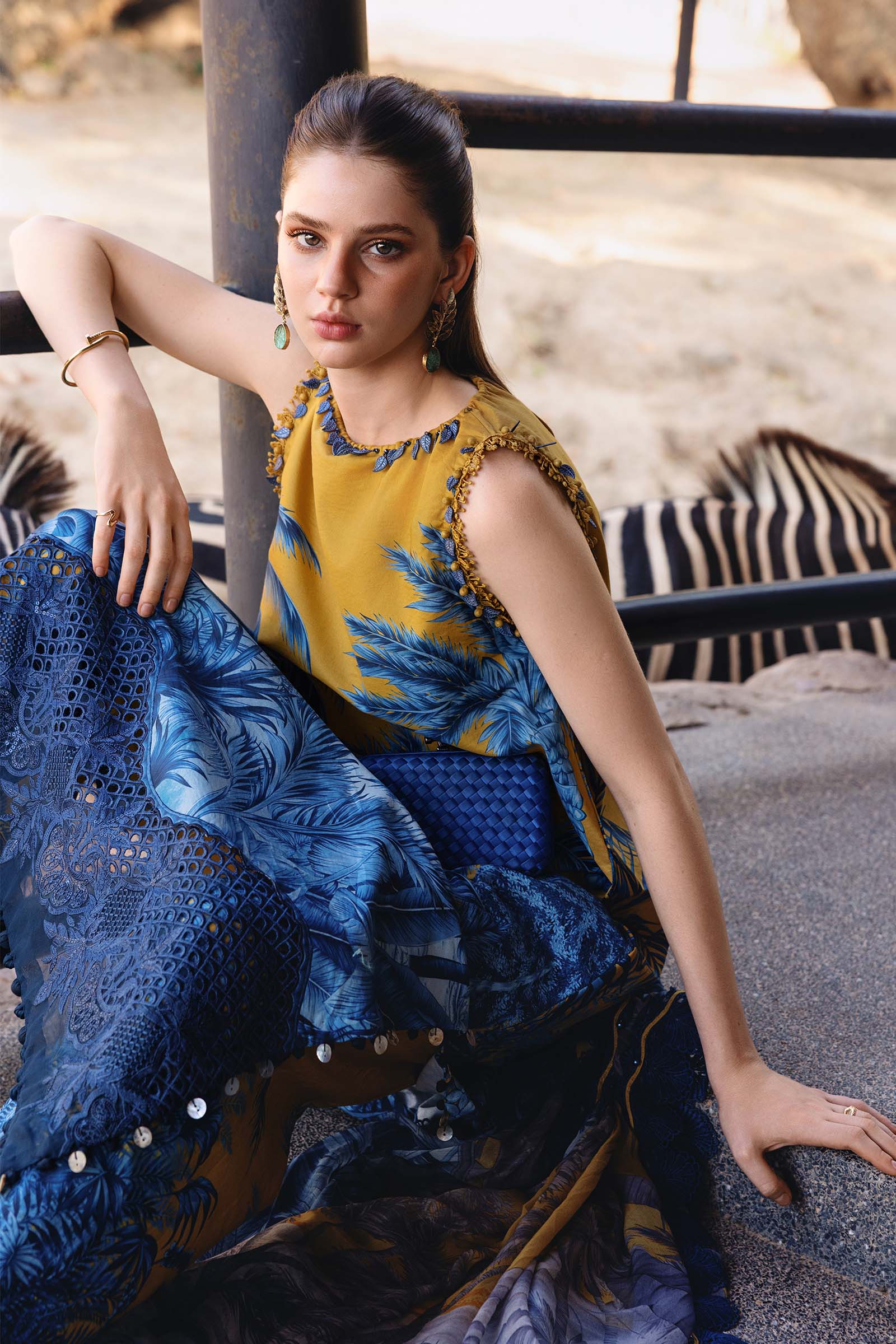 MARIA B - Embroidered Lawn Suit MPT-2911-A
