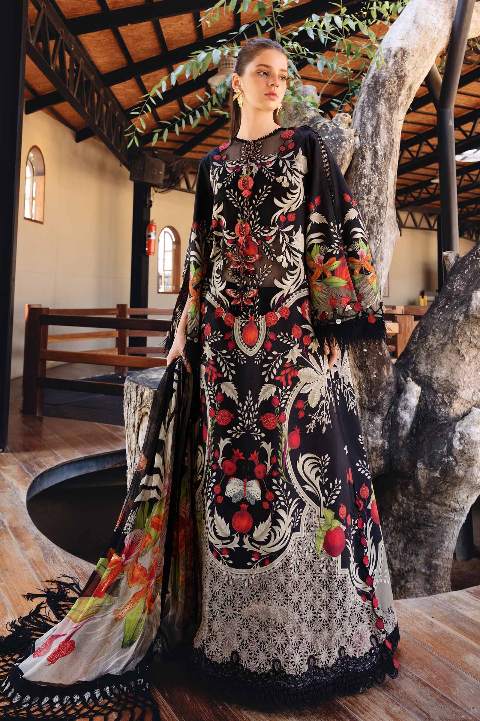 MARIA B - Embroidered Lawn Suit MPT-2912-B