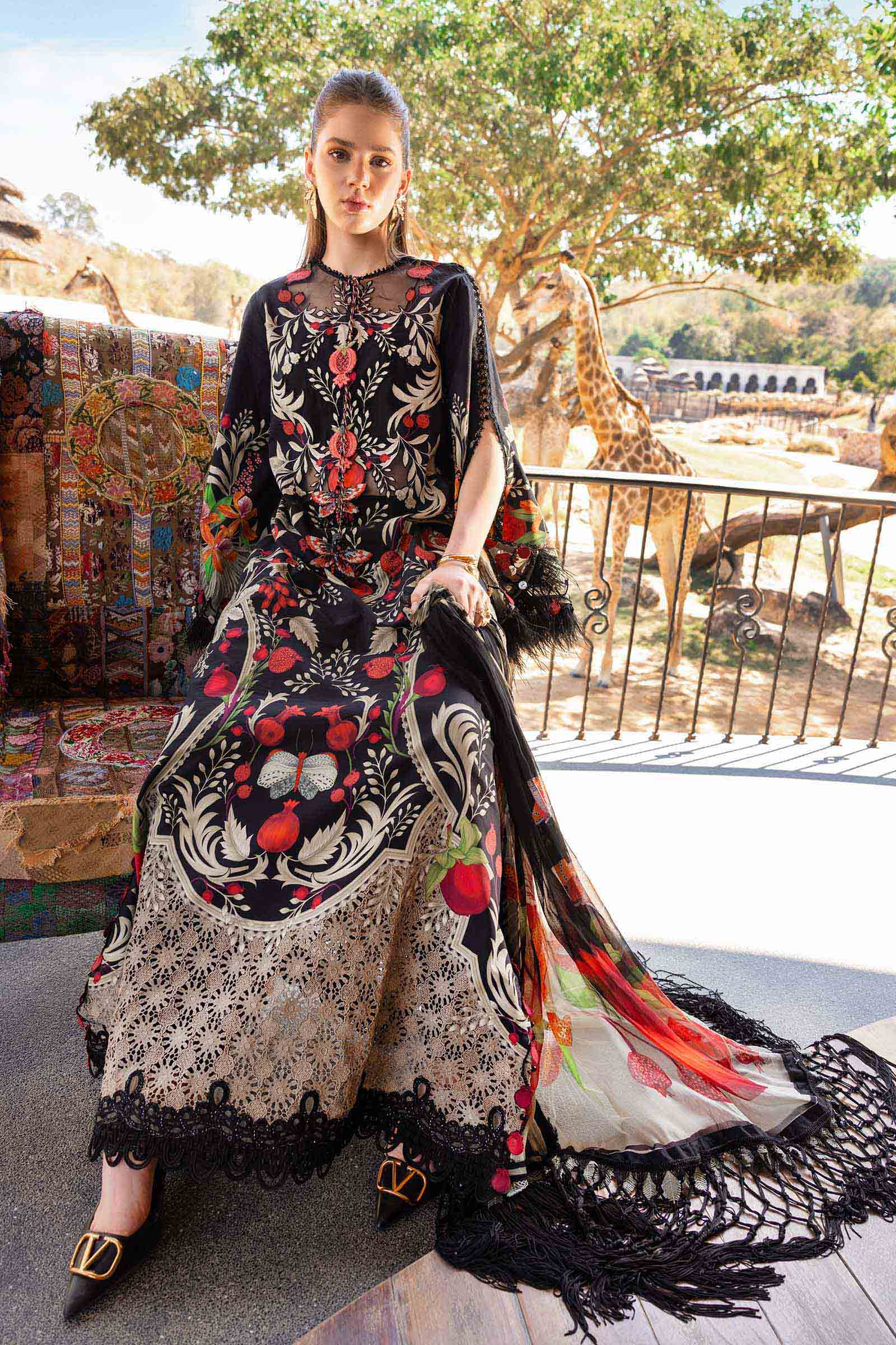MARIA B - Embroidered Lawn Suit MPT-2912-B