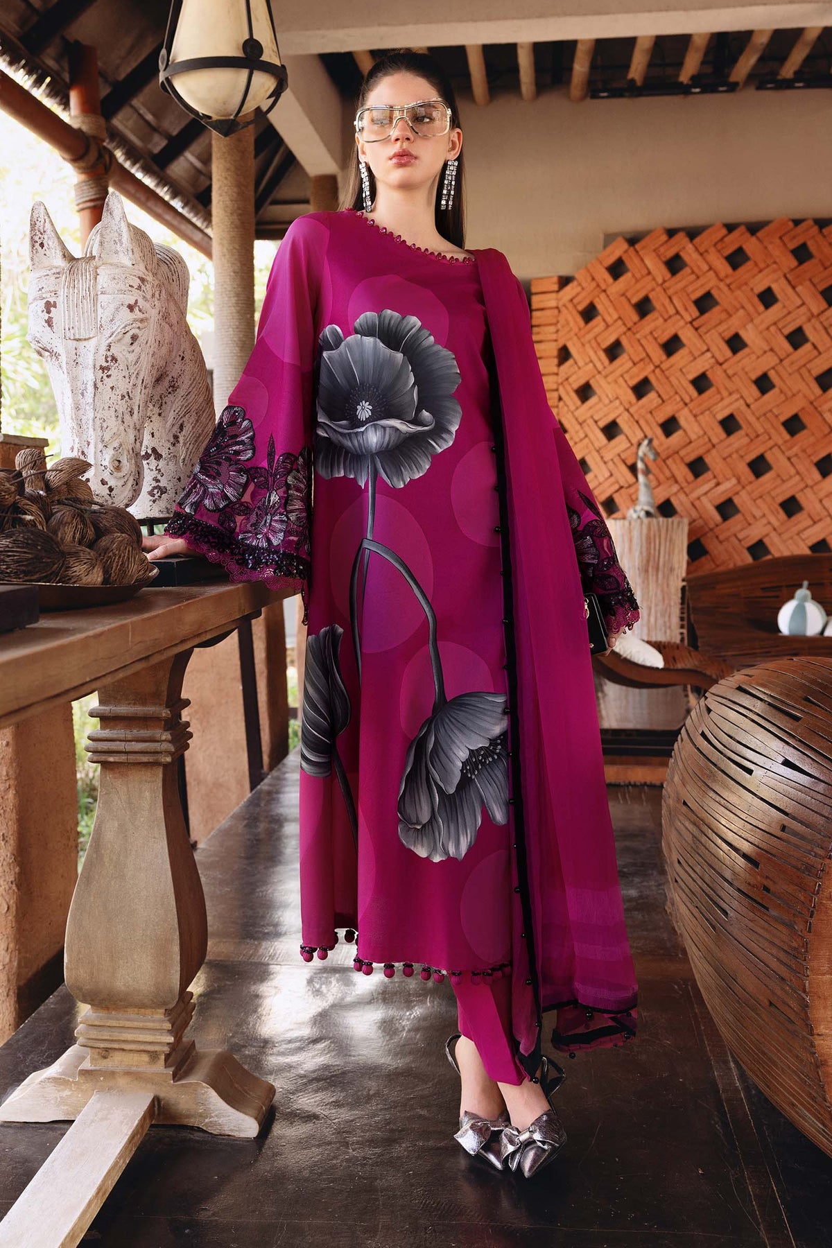 MARIA B - Embroidered Lawn Suit MPT-2913-B