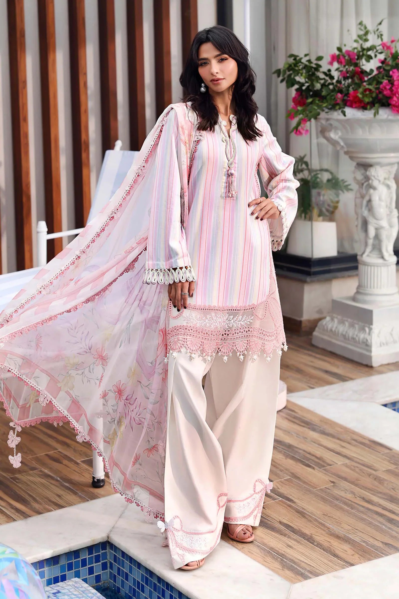 MARIA B - Embroidered Lawn Suit MPT-3002-A