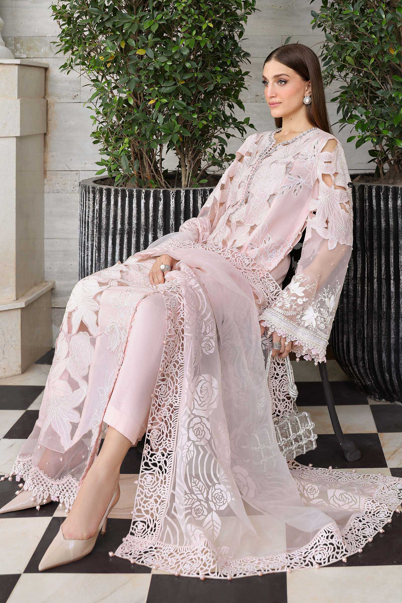 MARIA B - Embroidered Lawn Suit EL-26-02