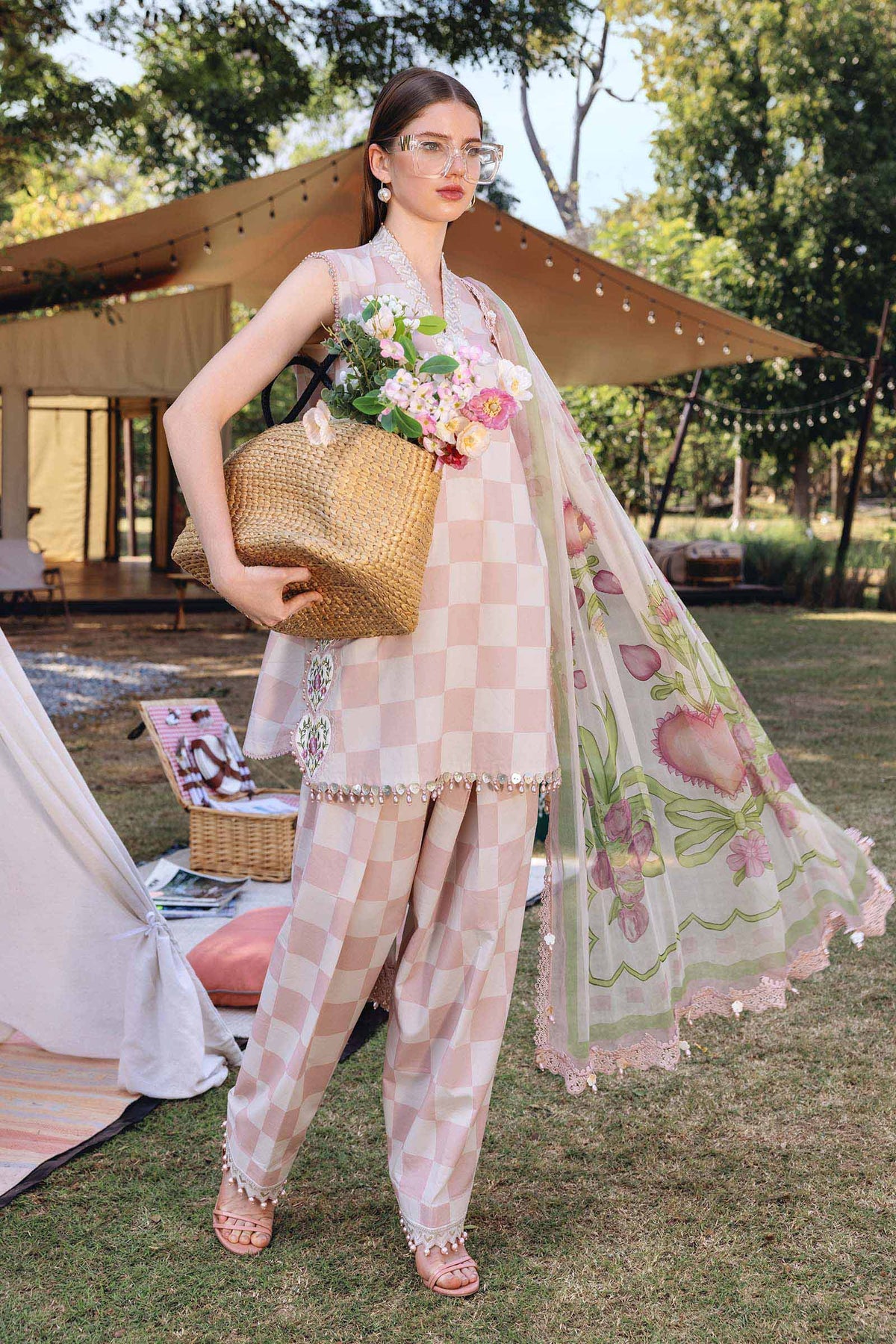 MARIA B - Embroidered Lawn Suit MPT-2906-A