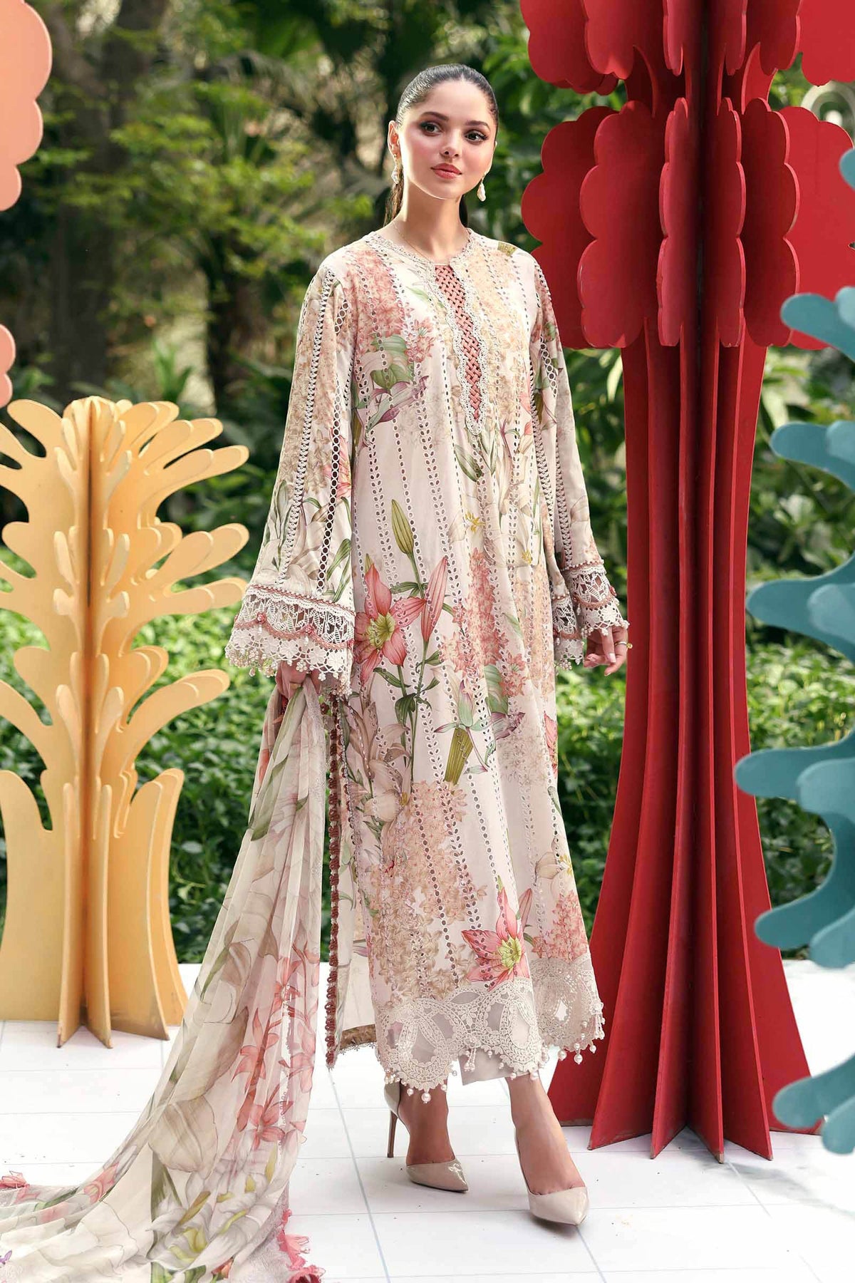 MARIA B - Embroidered Lawn Suit MPT-3006-A