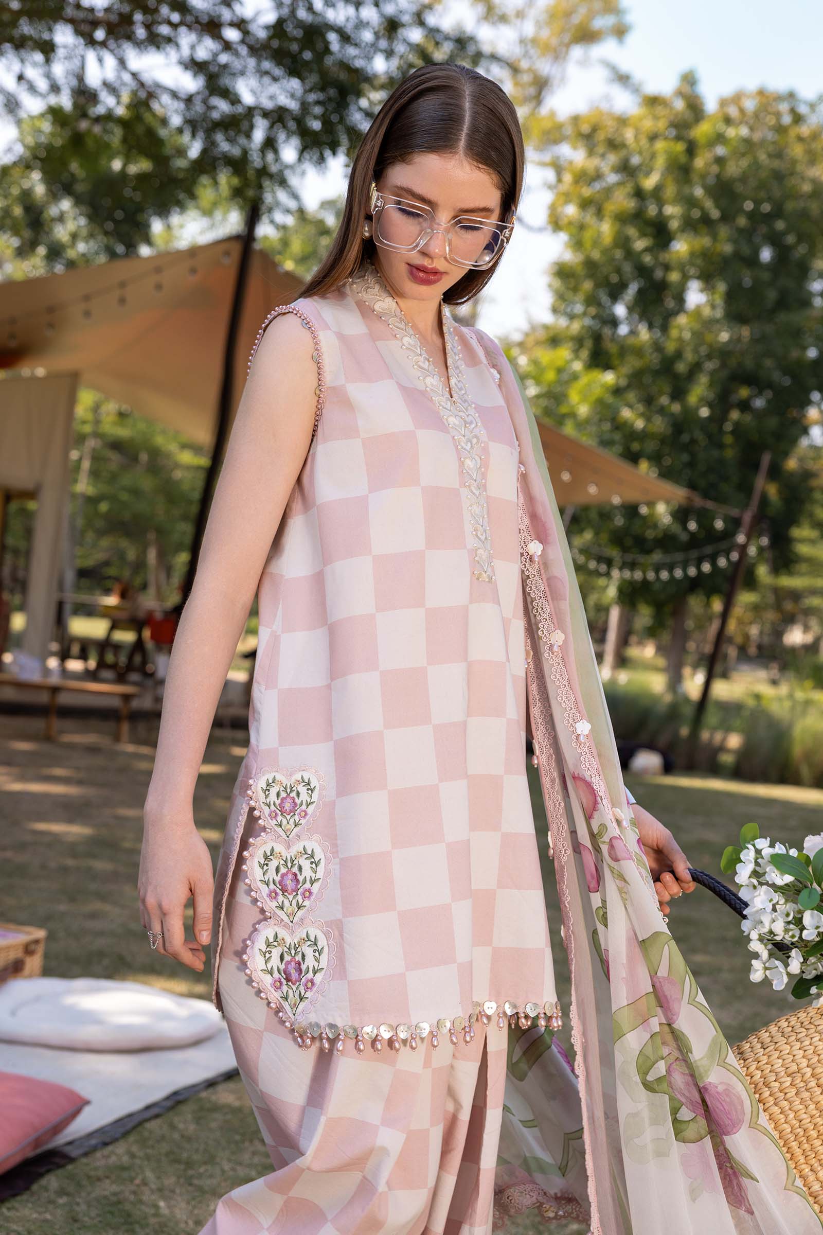 MARIA B - Embroidered Lawn Suit MPT-2906-A