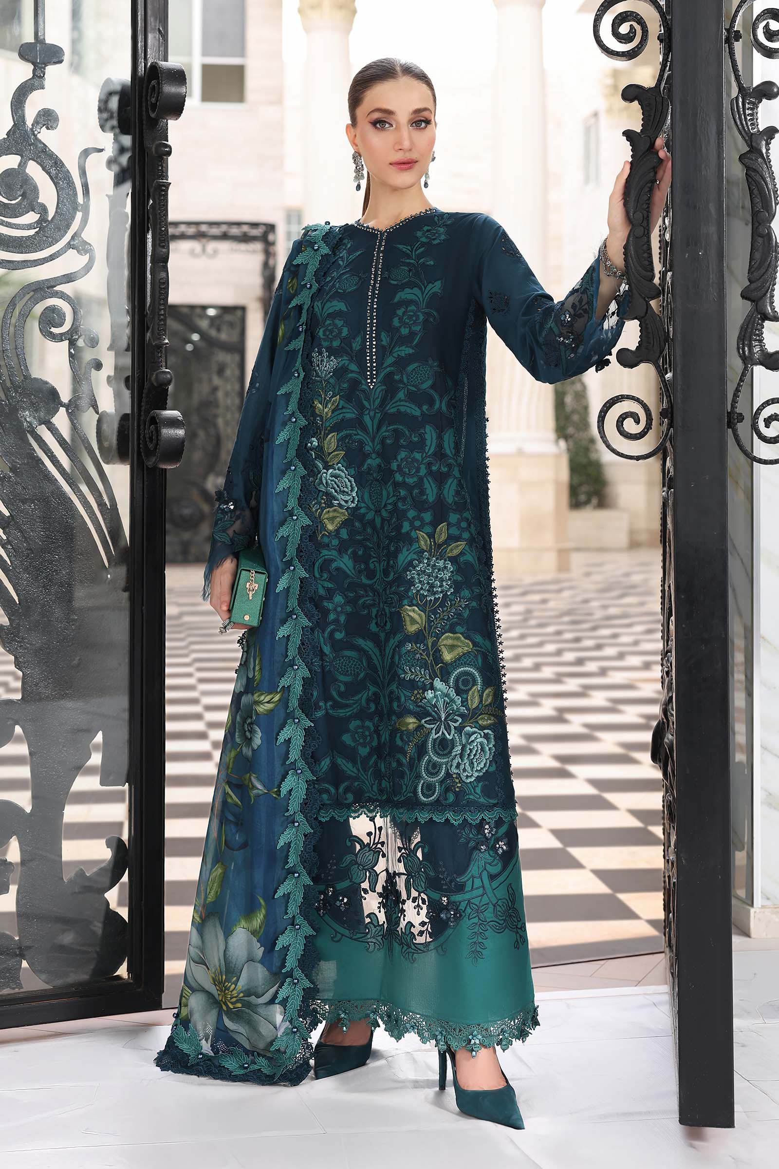MARIA B - Embroidered Lawn Suit EL-26-06
