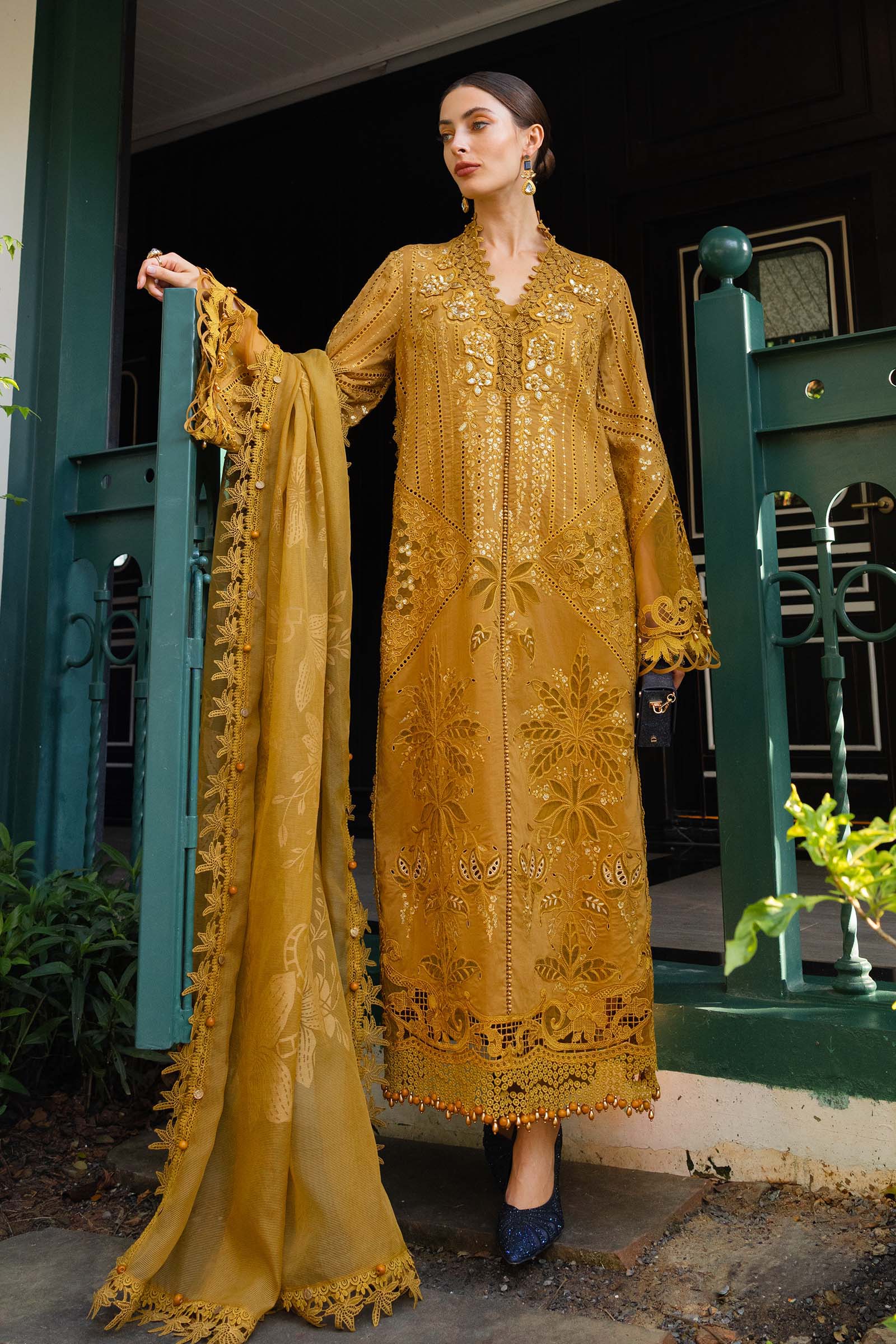 MARIA B - Embroidered Lawn Suit EL-26-07