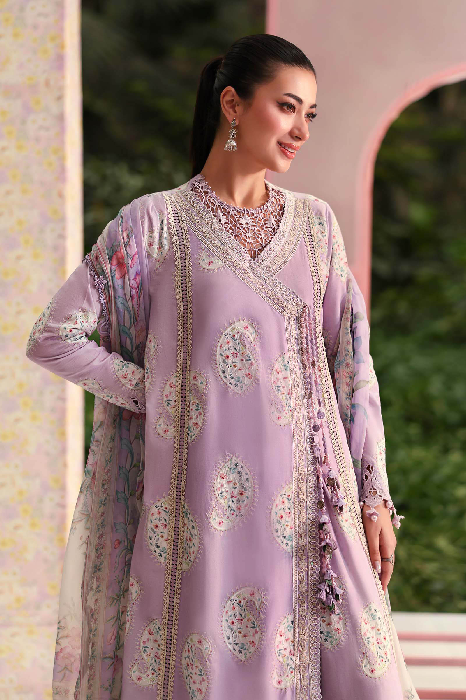 MARIA B - Embroidered Lawn Suit MPT-3009-B