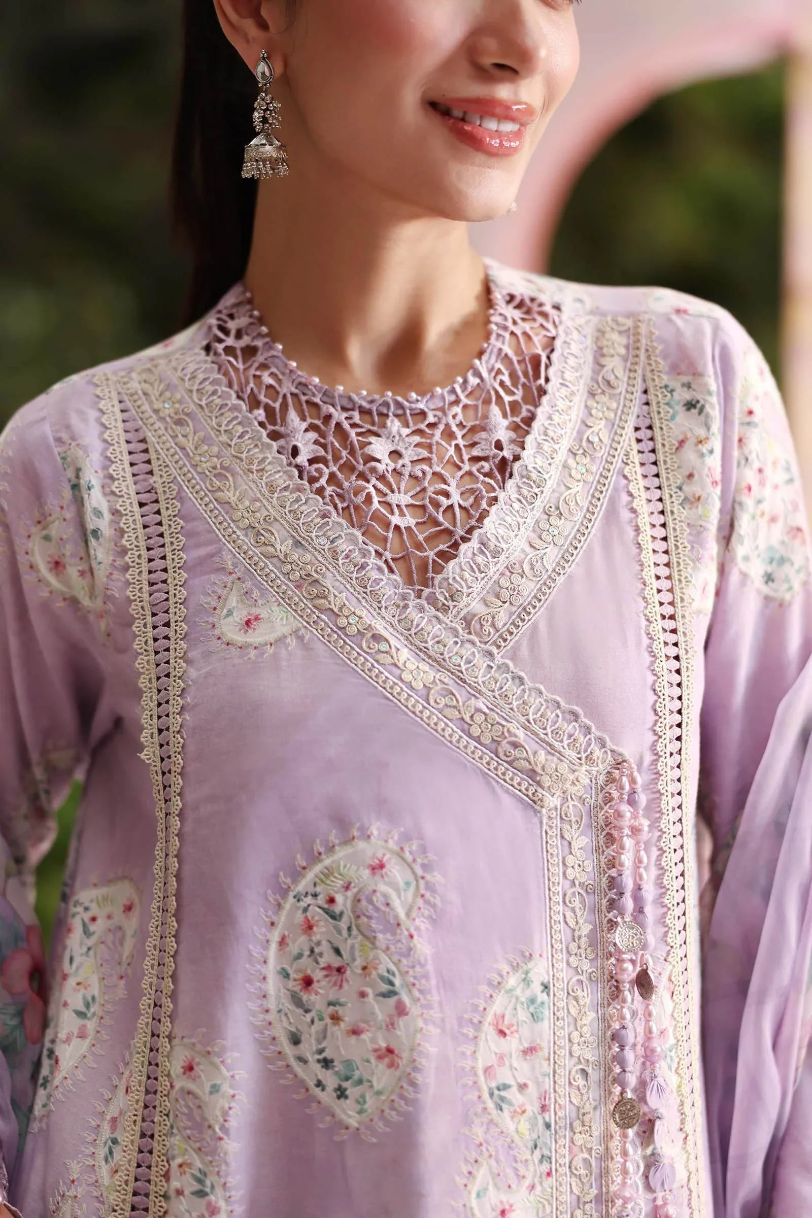 MARIA B - Embroidered Lawn Suit MPT-3009-B