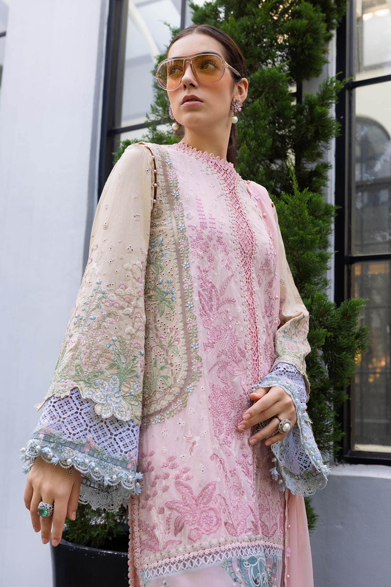 MARIA B - Embroidered Lawn Suit EL-26-09