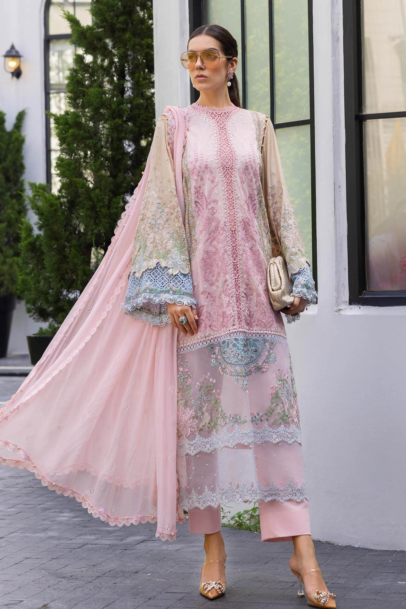 MARIA B - Embroidered Lawn Suit EL-26-09