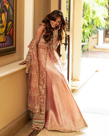 MUSHQ - Naina