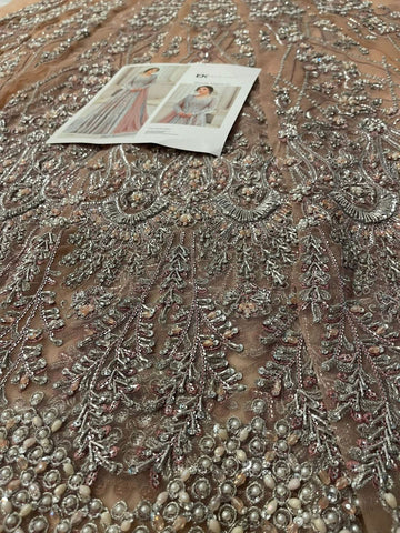 MOONLIT MAJESTY - Blush pink