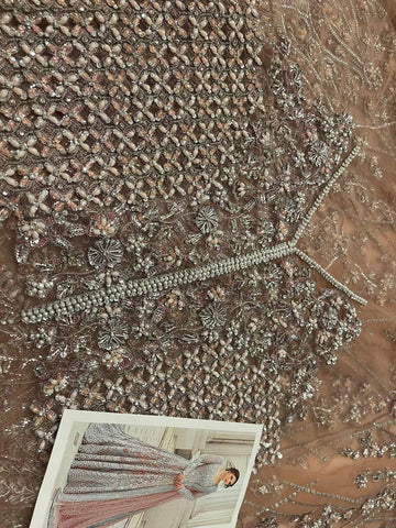 MOONLIT MAJESTY - Blush pink